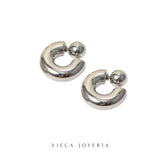 Camelia Hoops